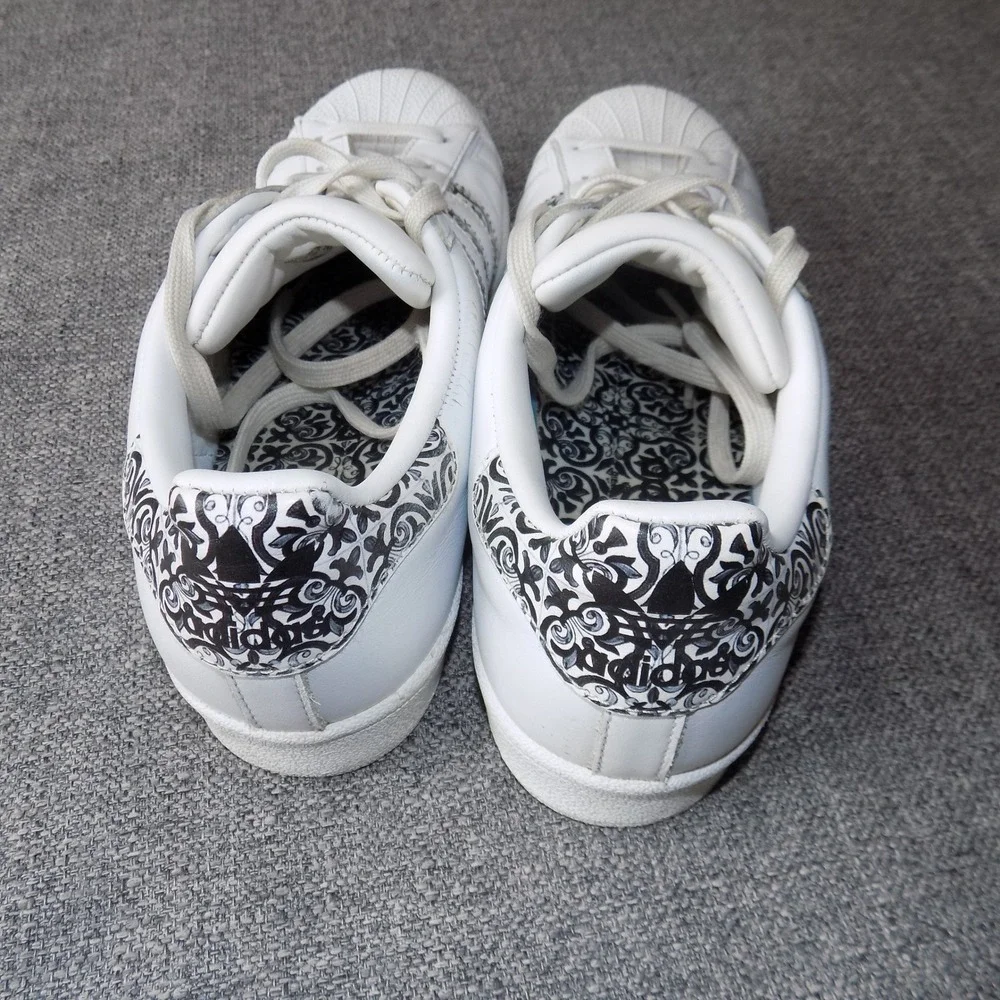 Adidas Superstar Sneakers Womens 9 White Good Baroque Paisley Print CP9628